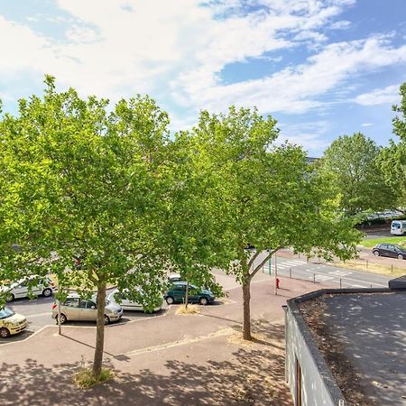 Courcouronnes L'Elysee - Easy Check-In - Arrivee Autonome - Place Parking Privative - T2 Surequipe - Wifi - Netflix 아파트 외부 사진